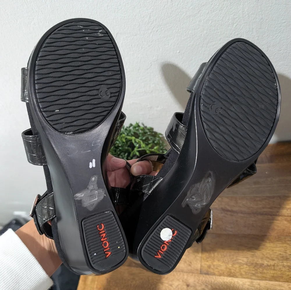 Vionic Orthaheel Glenda T-strap Faux Croc Vegan Leather Black US 8 EU 39 TVW4402